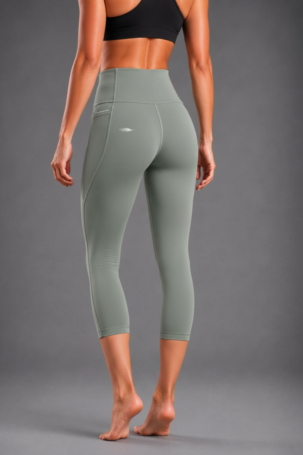 Women's Plant Rush Pocket Capri