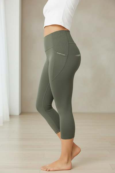 Women's Plant Rush Pocket Capri