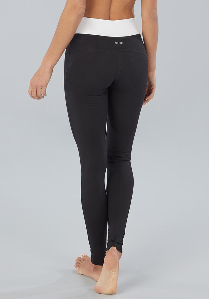 Lululemon Dharana Crop Yoga Pants Size 8 Black/White … - Gem